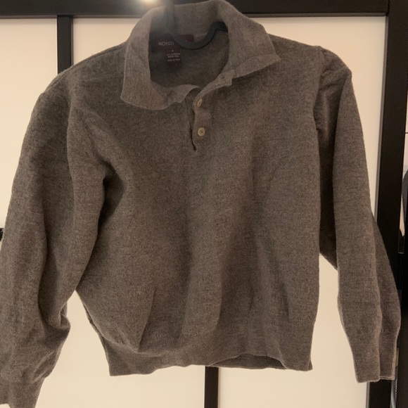 Nordstrom 3/4 sleeve medium fits xs - Picture 2 of 3